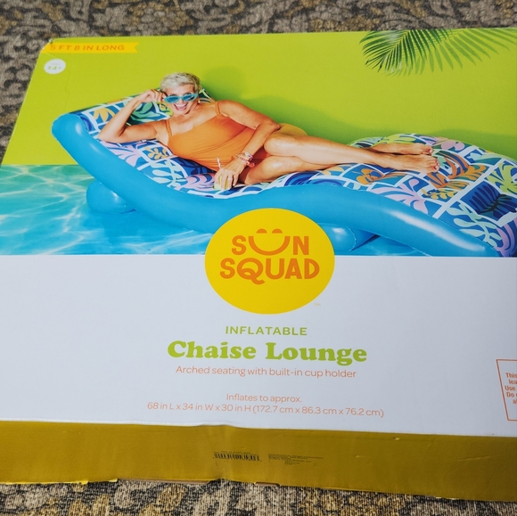 Sun Squad Inflatable Blue Chaise Lounge - Picture 1 of 11